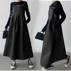 エンボスキャミワンピBK M ワンピース　フレアスカート