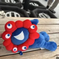 ミャクミャク　ぬいぐるみ　くじ　3等