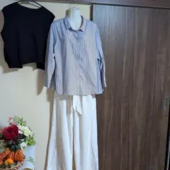 ストライプブラウス＋ニットベスト＋コーデュロイワイドパンツの3点セット