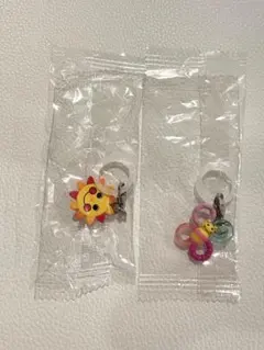 sassy めじるしアクセサリー　かしゃかしゃぬのえほん　カミカミみつばちピンク