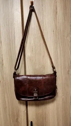 レッドブラウン レザーショルダーバッグ