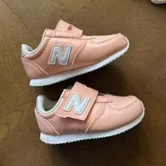 New Balance ニューバランス限定カラー サーモンピンク