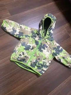 パタゴニアキッズpatagoniaリバーシブルジャケットキッズ80〜90
