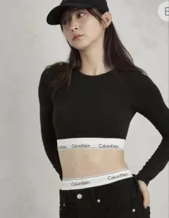 Calvin Klein 長袖Tシャツブラレット カップ付き M