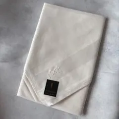 Yves Saint Laurent ホワイトハンカチ　白　冠婚葬祭のサムネイル