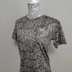 Under Armour レディースTシャツ 半袖