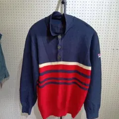 FILA ボタン付きハイネックニット