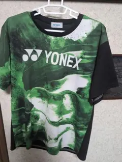 ヨネックス YONEX グリーン柄デザイン 丸首Tシャツ Lサイズ