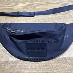 Calvin Kleinボディーバック☆