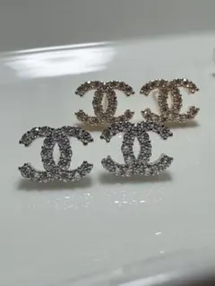 ロゴマーク ccマーク ヴィンテージ ピアス 2セット