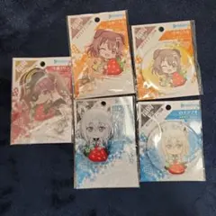 ホロライブ福岡限定　あまおう アクリルスタンドキーホルダー 缶バッジ 5点セットのサムネイル