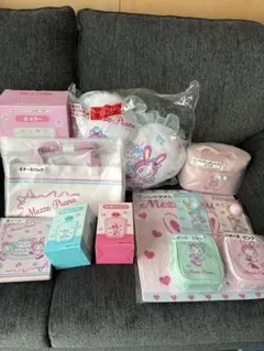 メゾピアノ　当たりくじ　ポシェット、ミラー、トートバッグ、ラストスペシャル賞など