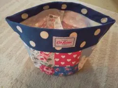 Cath Kidston パッチワーク柄 小物入れのサムネイル