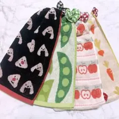 おにぎり 豆 りんご おりこうエプロン 4枚 タオルエプロン お食事エプロン