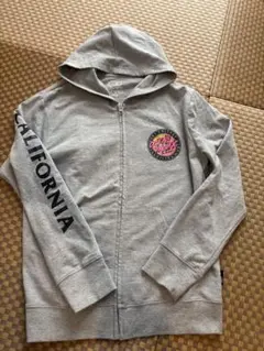 Item thumbnail for item 6c81cd60-451f-481f-b127-e27ff5de4811