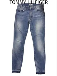 TOMMY HILFIGER スキニージーンズ