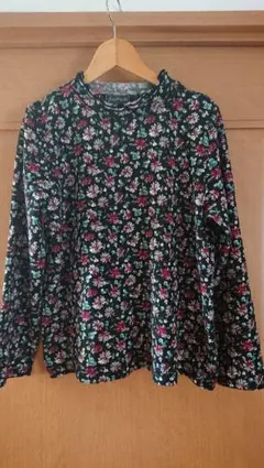 花柄 長袖カットソー Lサイズ