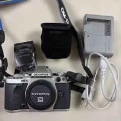 ショット数262回 OM-D E-M5 Mark II Limited - メルカリ