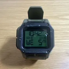 NIXON REGULUS デジタル腕時計 オリーブグリーン - メルカリ