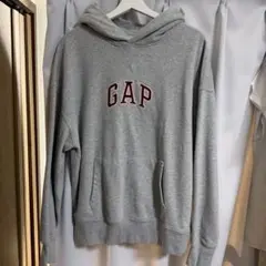 GAP ミニアーチロゴプルオーバーパーカー　グレー　Mサイズ