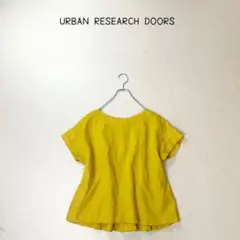 専用URBAN RESEARCH DOORS リネン100 % 麻　ブラウス