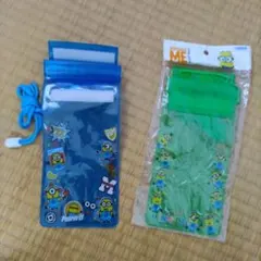 ミニオンズ　防水クリアポーチ　ブルー　グリーン