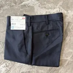 ユニクロ 感動パンツ（ウールライク）ネイビー ウエスト73 レングス76 新品のサムネイル