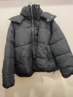 フード付きダウンジャケット