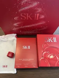 SK-II フェイシャルトリートメントエッセンス　エクスクルーシブ2025ギフト