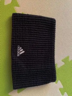 adidas 黒 ストライプ ネックウォーマー