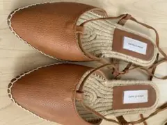 レースアップサンダル