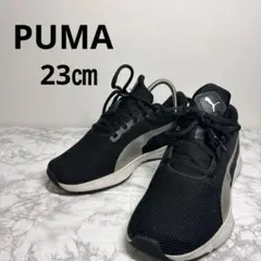 PUMAプーマ フライヤーランナー スニーカー ブラック 23㎝のサムネイル