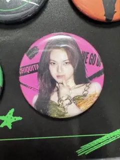 2025年最新】Babymonster缶バッジの人気アイテム - メルカリ