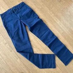 美品！GAP ストレートスリムパンツ　ネイビー