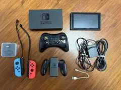 【完動品】Nintendo Switch 本体、付属品完備、プロコン×1