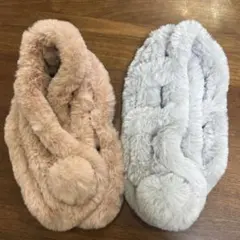 【美品】ファー素材 ポンポン付きマフラー　キッズマフラー　姉妹お揃い