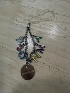 Beautiful World アルファベットキーホルダー