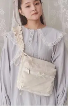 新品未開封merry jenny ドロストポケットバッグ　アイボリー