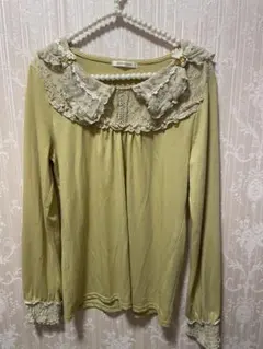 axes femme レース付き長袖トップス*̣̣̥◌︎⑅⃝︎*॰ॱ͈♡⃝︎ॱ͈॰* ⑅⃝︎◌︎*̣̣̥