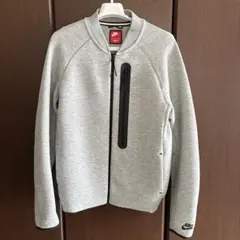 Nike テックフリースボンバージャケットSサイズ