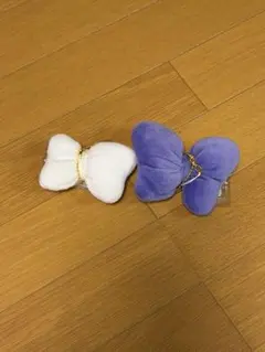 ディズニー　アクリルキーホルダー付マスコット　リボン　マリー デイジーセット