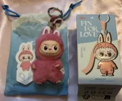 POP MART THE MONSTERS PIN FOR LOVE ラブブ　Q