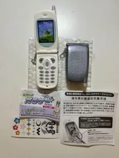 【ガチャガチャ】なつかしのガラケー＋マスコット ホワイト・グレーセット売り