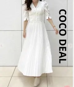 美品COCO DEAL コルセットデザインプリーツワンピース ホワイト 2