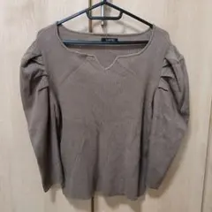 SUREVE ブラウン リブニット 長袖