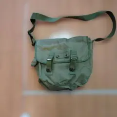 Item thumbnail for item dba33026-cf33-44ca-84a8-bf93ba6d0712