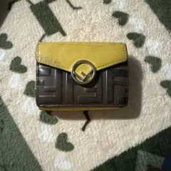 FENDI三つ折り財布
