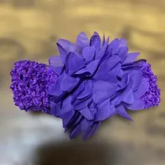 紫色 花飾り付き　ベビーヘアバンド