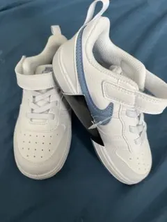 NIKE キッズ スニーカー ホワイト ブルー 15 cmのサムネイル