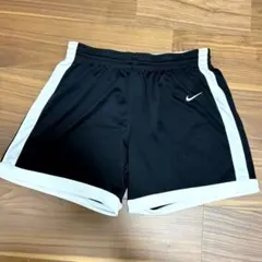 NIKE ナイキ　ショートパンツ　ゲームパンツ　スポーツ　バレーボール　ウェア